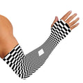 Black And White Tunnel Illusion Print Sun Protection Arm Sleeves