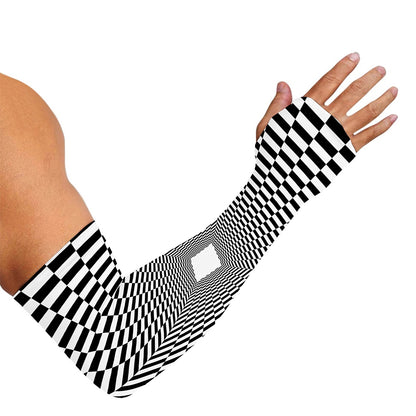 Black And White Tunnel Illusion Print Sun Protection Arm Sleeves