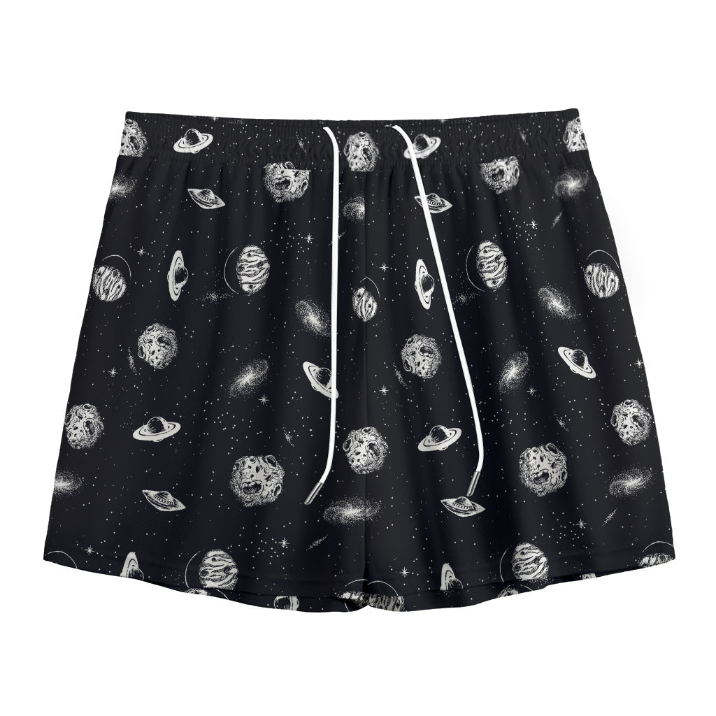 Black And White UFO Pattern Print Mesh Shorts