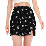 Black And White UFO Pattern Print Side Slit Mini Skirt