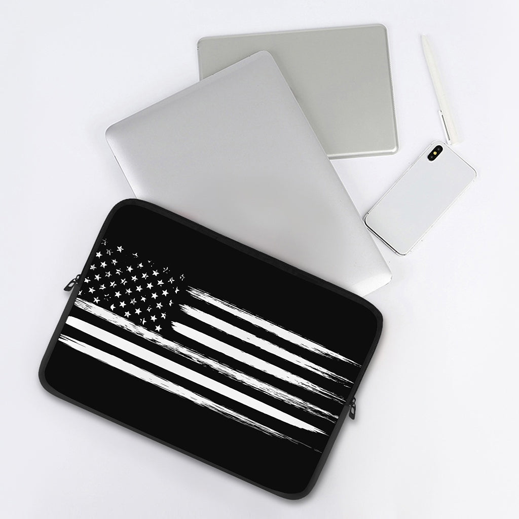 Black And White USA Flag Print Laptop Sleeve
