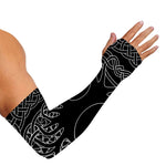 Black And White Viking Yggdrasil Print Sun Protection Arm Sleeves