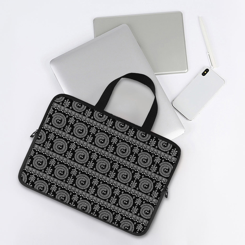 Black And White Warli Tribal Print Laptop Sleeve With Handle