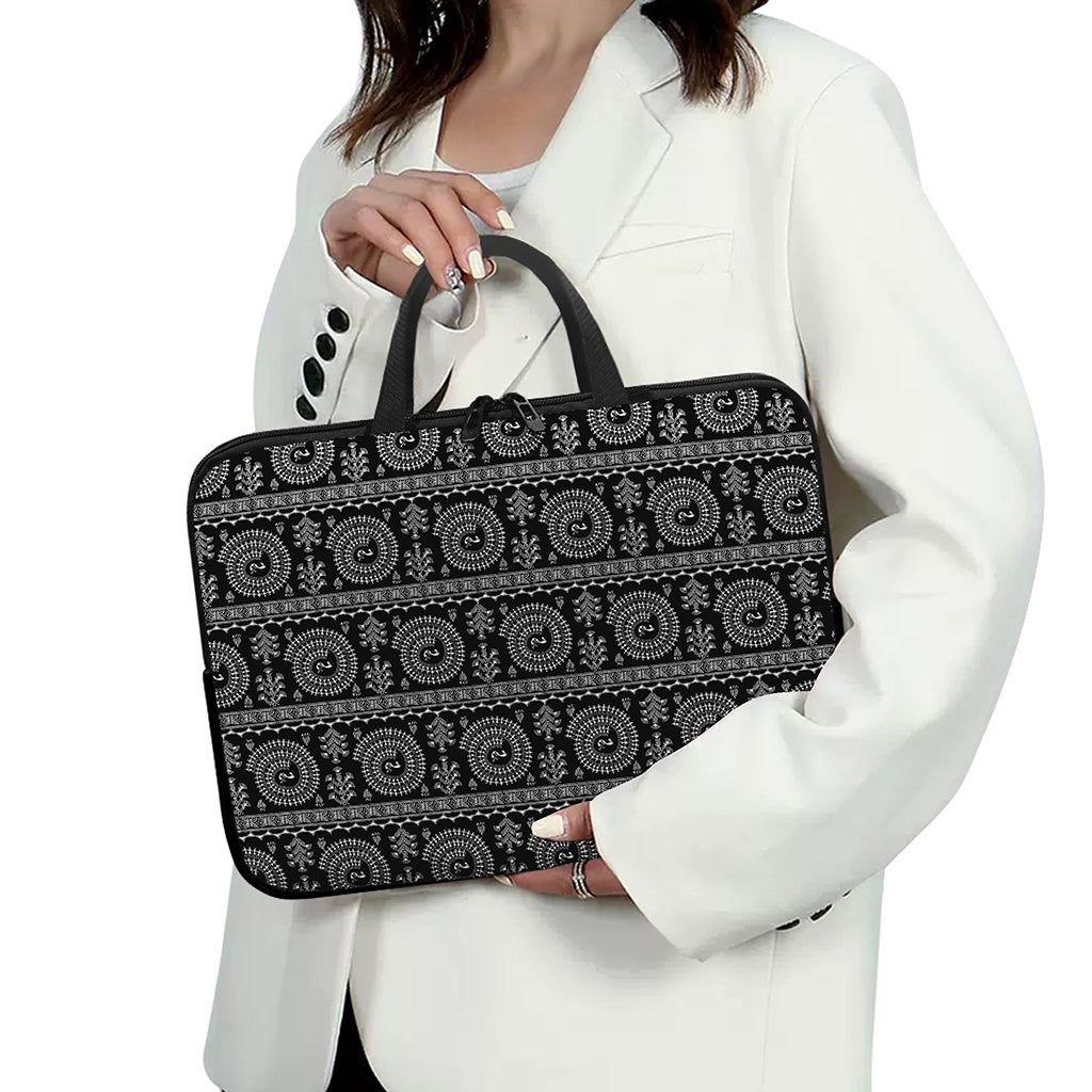 Black And White Warli Tribal Print Laptop Sleeve With Handle