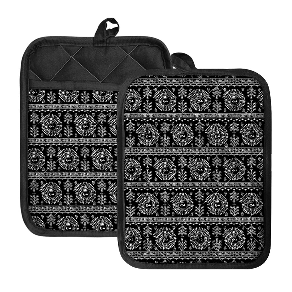 Black And White Warli Tribal Print Pot Holders With Pocket