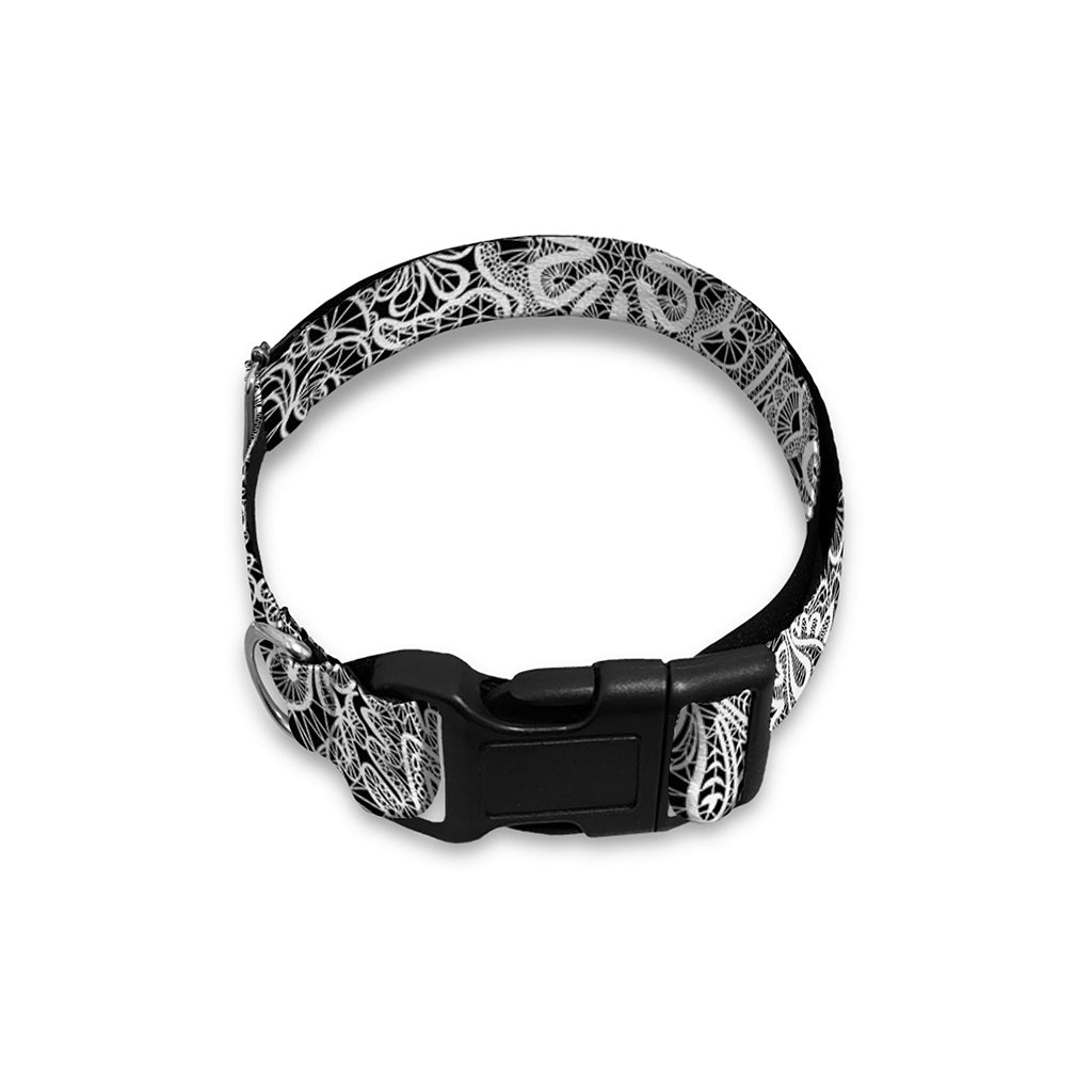 Black And White Western Flower Print Dog Collar