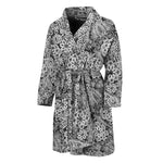 Black And White Western Flower Print Men's Bathrobe