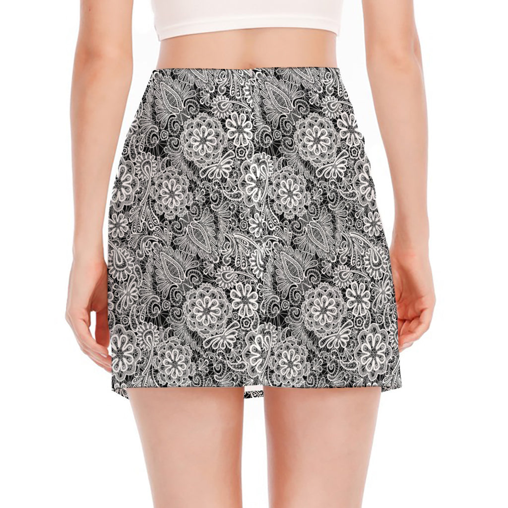 Black And White Western Flower Print Side Slit Mini Skirt