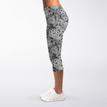 Black And White Western Flower Print Women's Capri Leggings