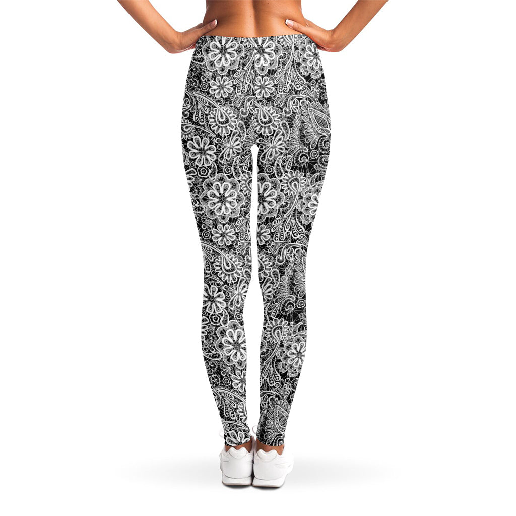 Black And White Western Flower Print Women's Leggings