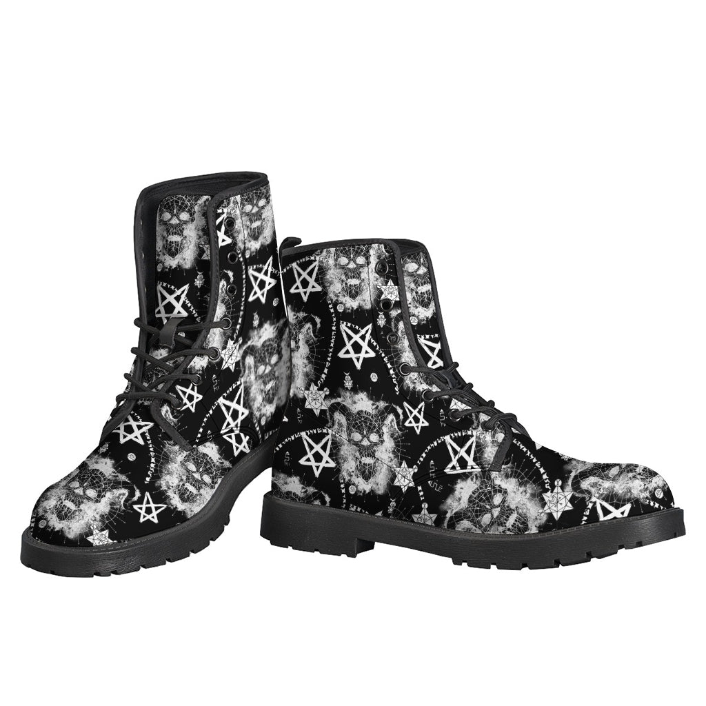 Black And White Wicca Devil Skull Print Backpack