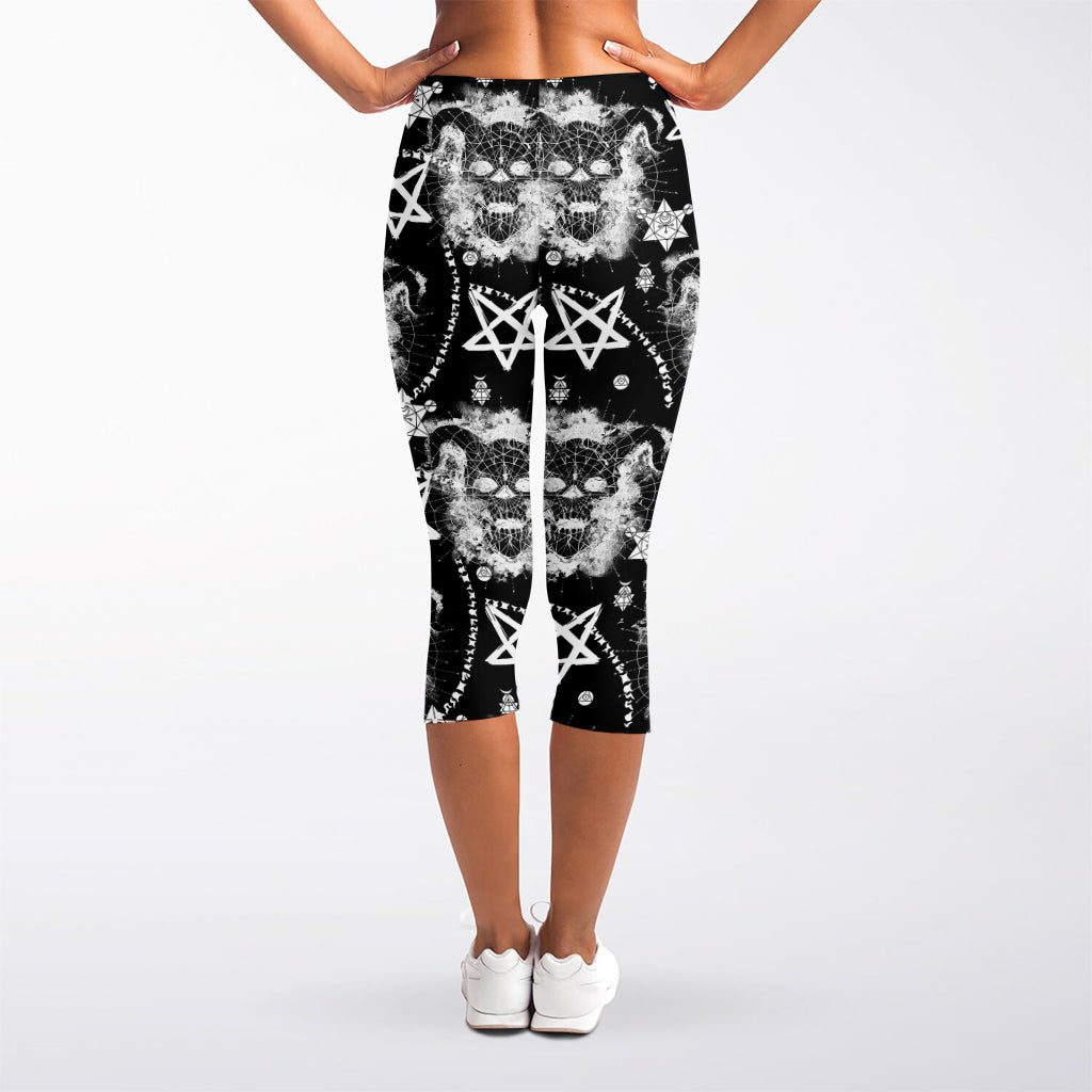 Black And White Wicca Devil Skull Print Women's Capri Leggings