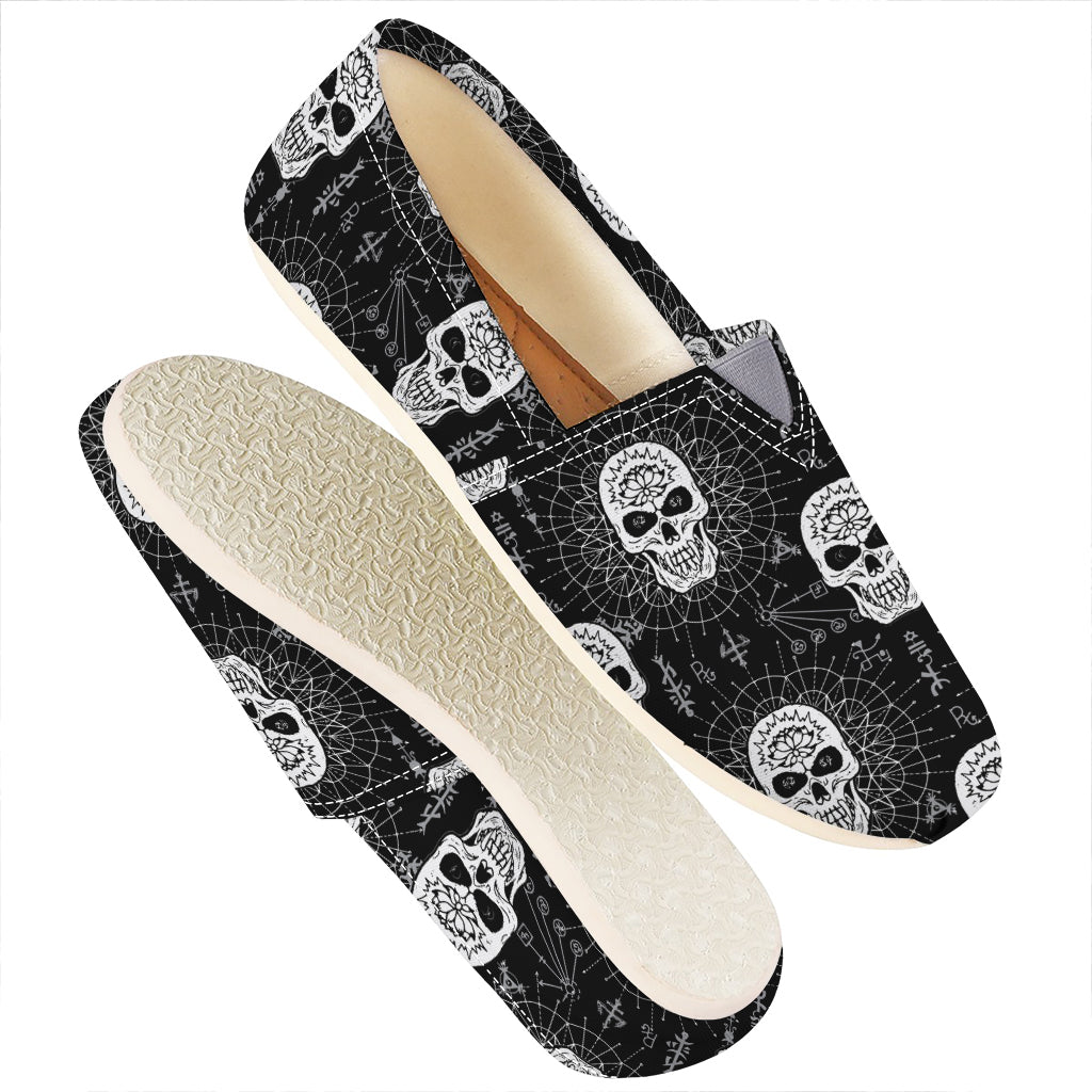 Black And White Wicca Evil Skull Print Casual Shoes