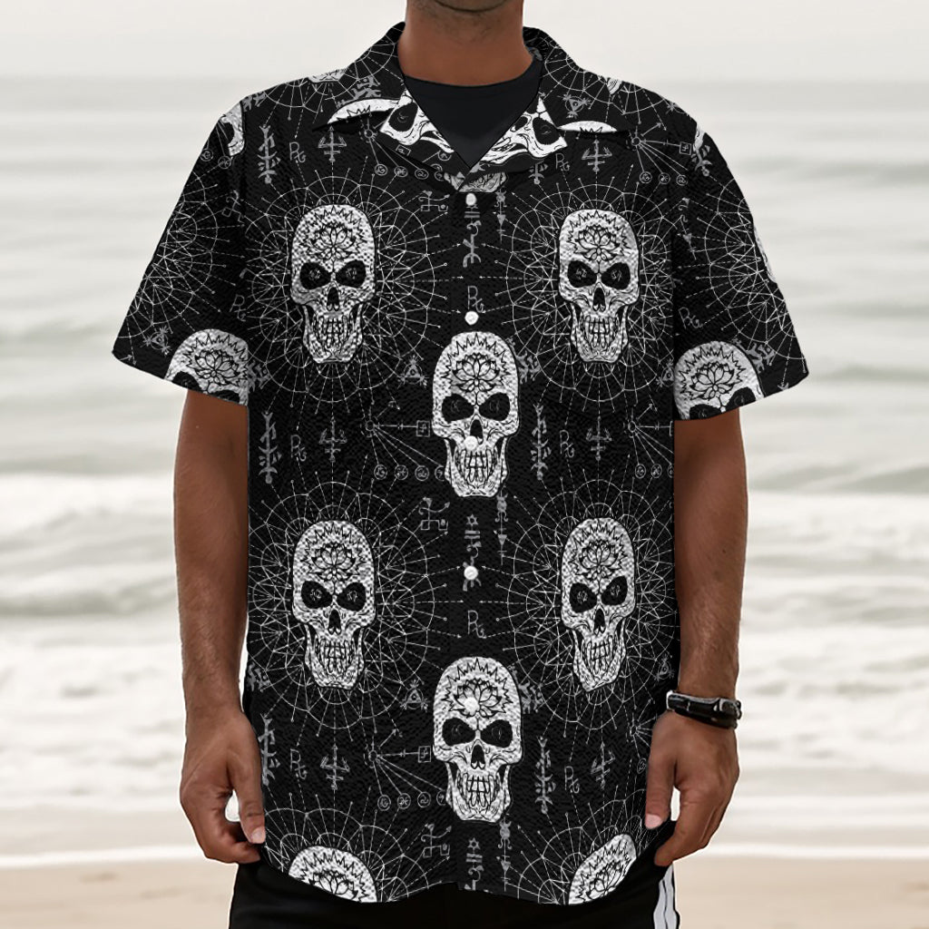 Black And White Wicca Evil Skull Print Textured Short Sleeve Shirt
