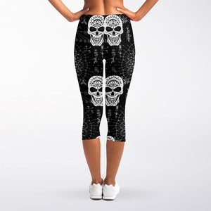 Black And White Wicca Evil Skull Print Women's Capri Leggings