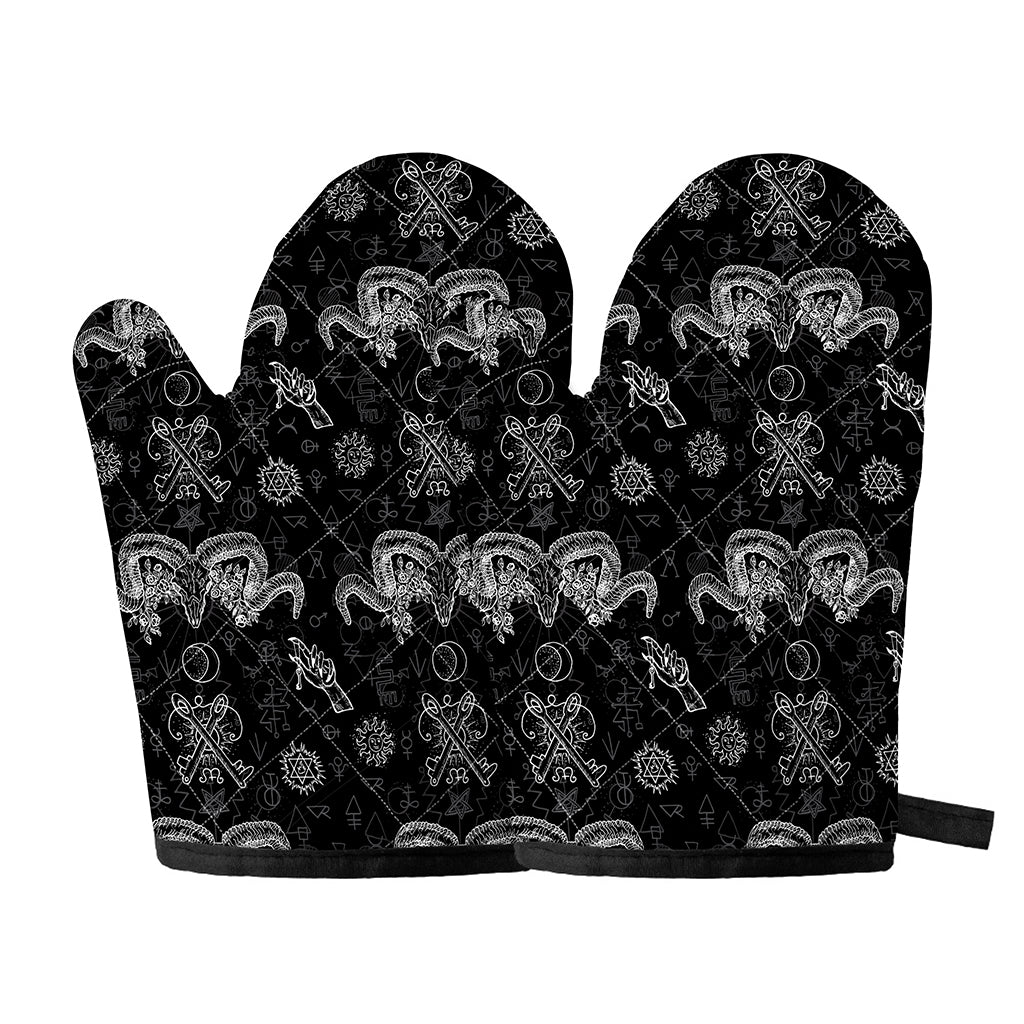 Black And White Wicca Gothic Print Oven Mitts
