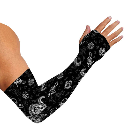 Black And White Wicca Gothic Print Sun Protection Arm Sleeves