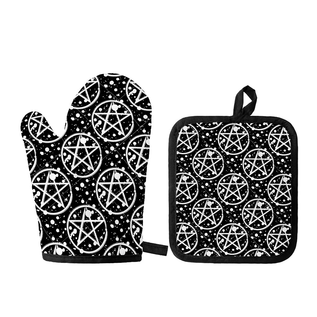 Black And White Wicca Pentagram Print Oven Mitt And Pot Holder Set