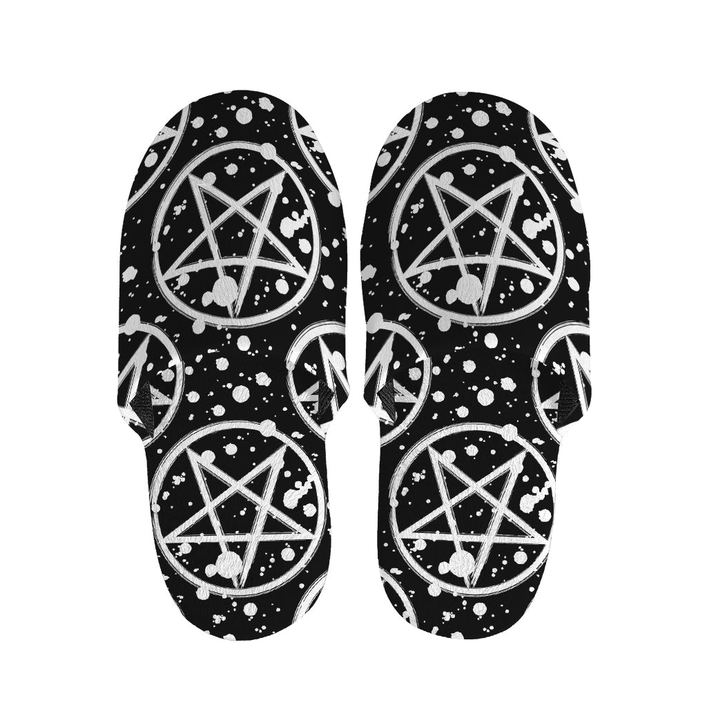 Black And White Wicca Pentagram Print Slippers