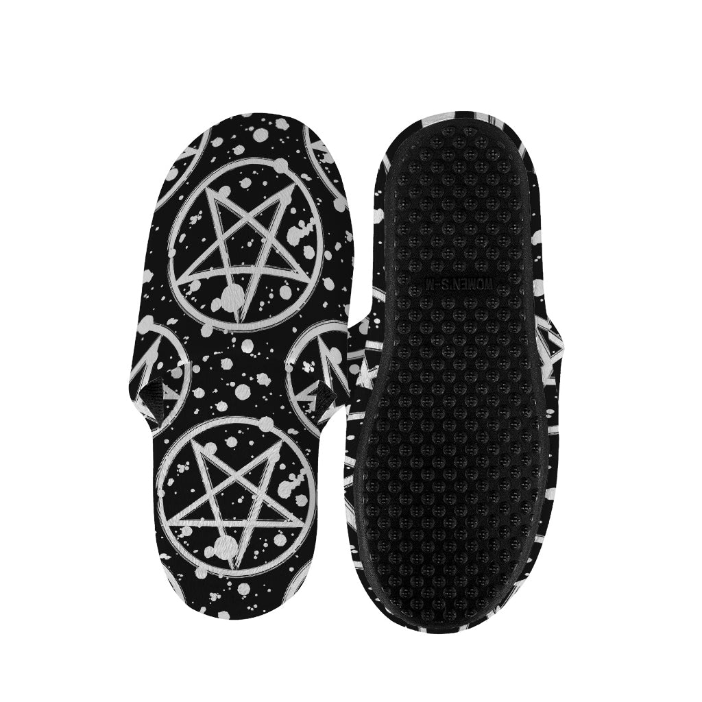 Black And White Wicca Pentagram Print Slippers