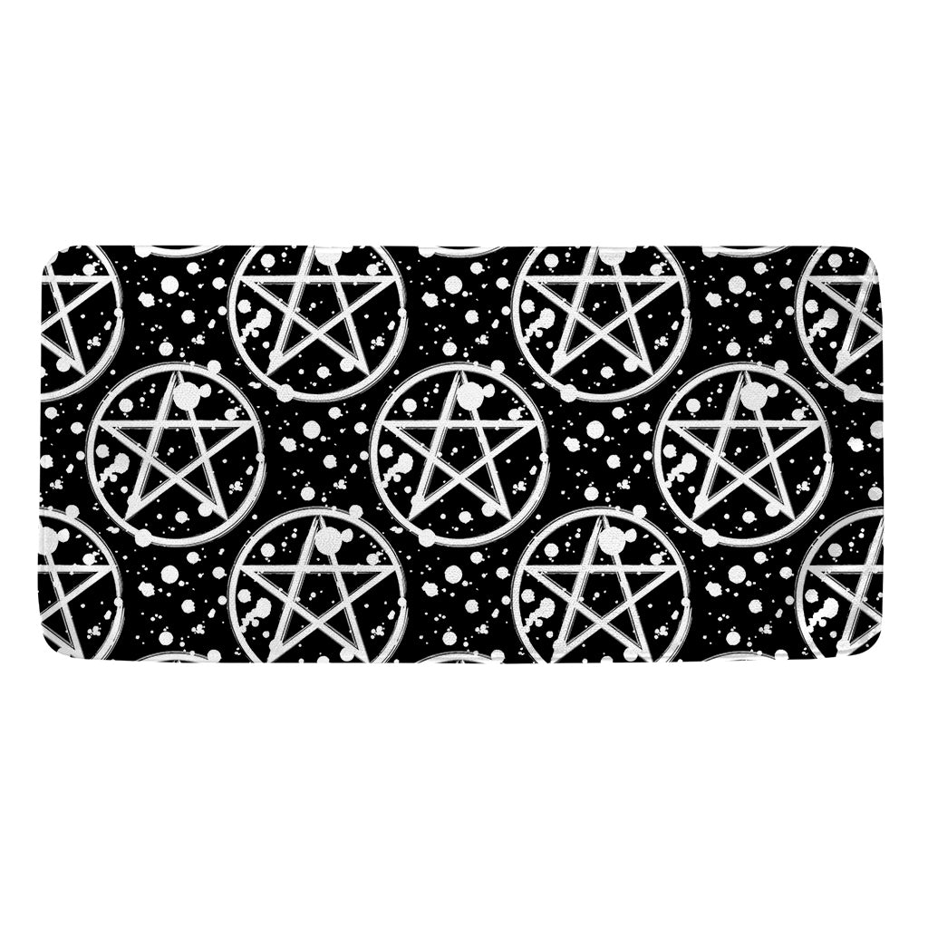 Black And White Wicca Pentagram Print Towel