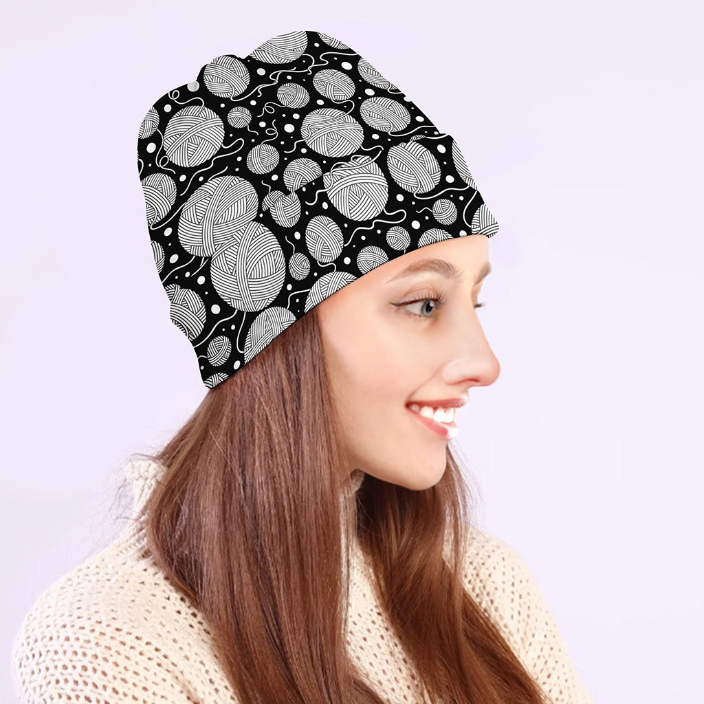 Black And White Yarn Pattern Print Beanie