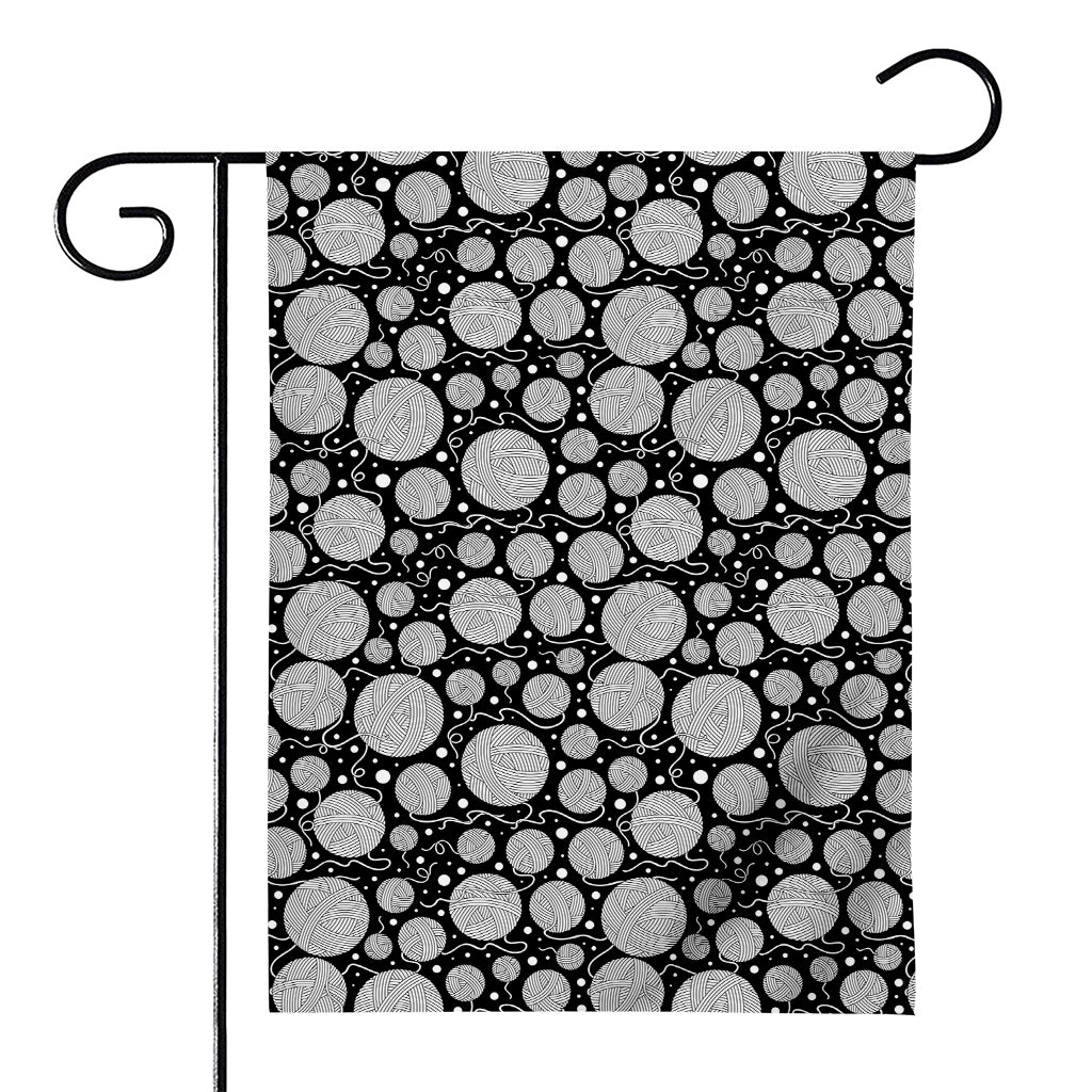 Black And White Yarn Pattern Print House Flag
