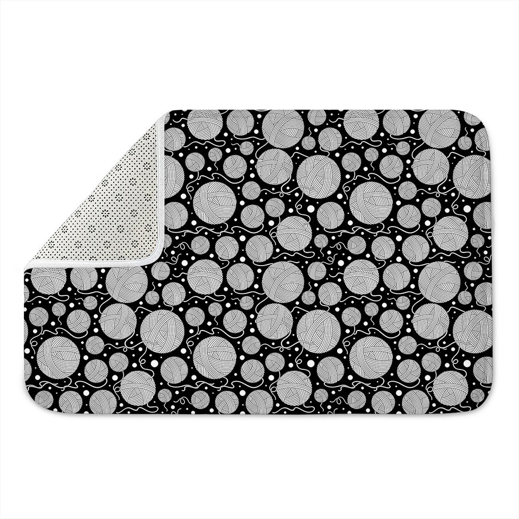 Black And White Yarn Pattern Print Indoor Door Mat