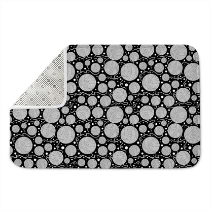 Black And White Yarn Pattern Print Indoor Door Mat