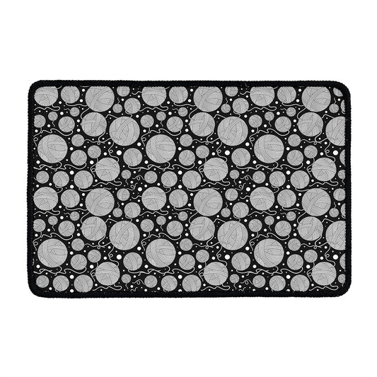 Black And White Yarn Pattern Print Kitchen Mat