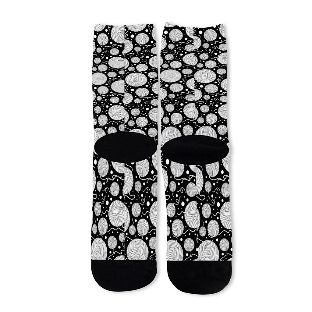 Black And White Yarn Pattern Print Long Socks