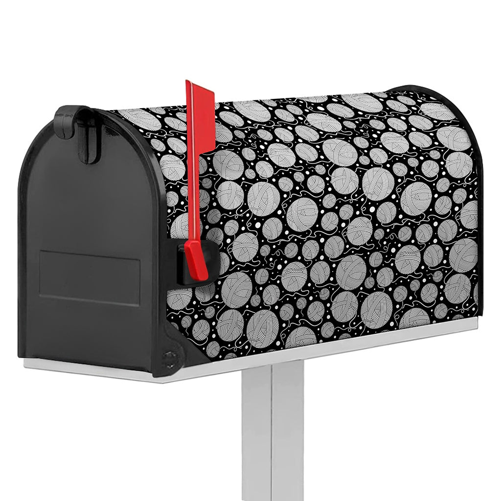 Black And White Yarn Pattern Print Mailbox Cover