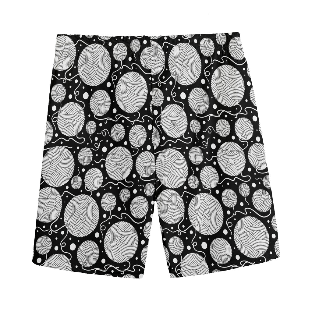 Black And White Yarn Pattern Print Men's Sports Shorts