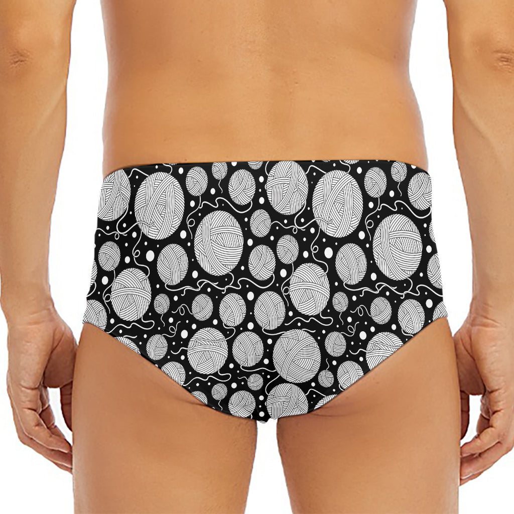 Black And White Yarn Pattern Print Men's Triangle Swim Briefs