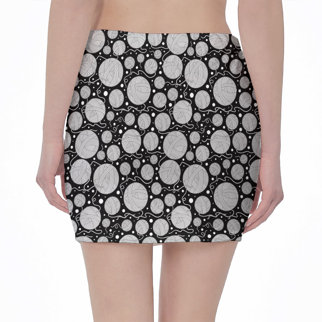 Black And White Yarn Pattern Print Pencil Mini Skirt