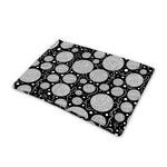 Black And White Yarn Pattern Print Pet Cooling Mat Cover