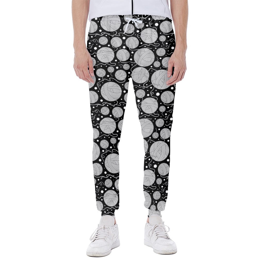 Black And White Yarn Pattern Print Scuba Joggers