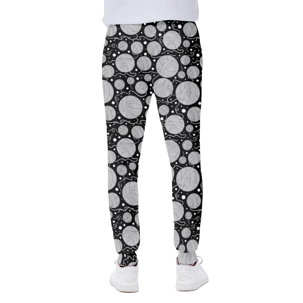 Black And White Yarn Pattern Print Scuba Joggers