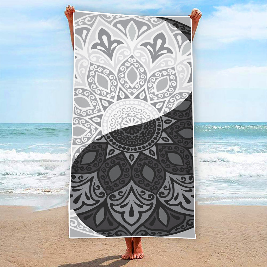 Black And White Yin Yang Mandala Print Beach Towel