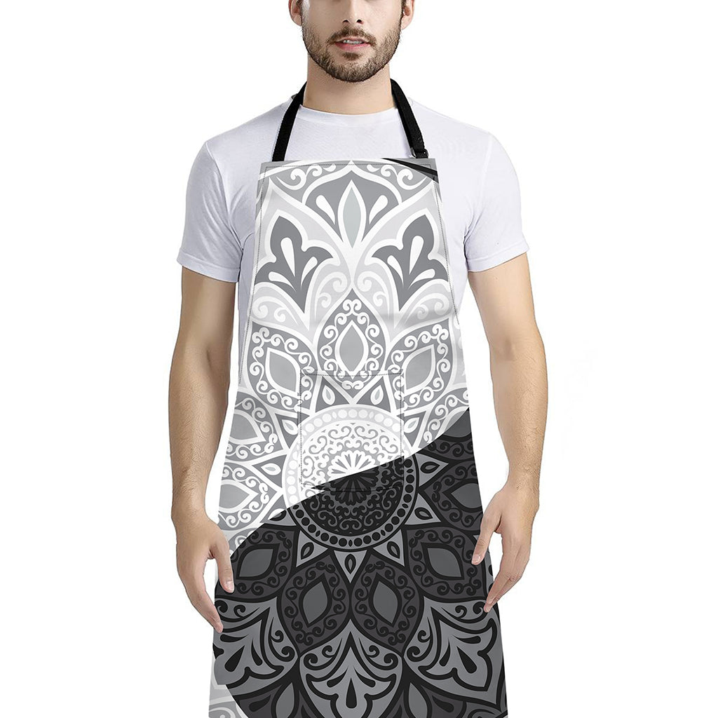 Black And White Yin Yang Mandala Print Bib Apron With Pocket