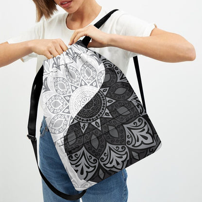 Black And White Yin Yang Mandala Print Drawstring Backpack