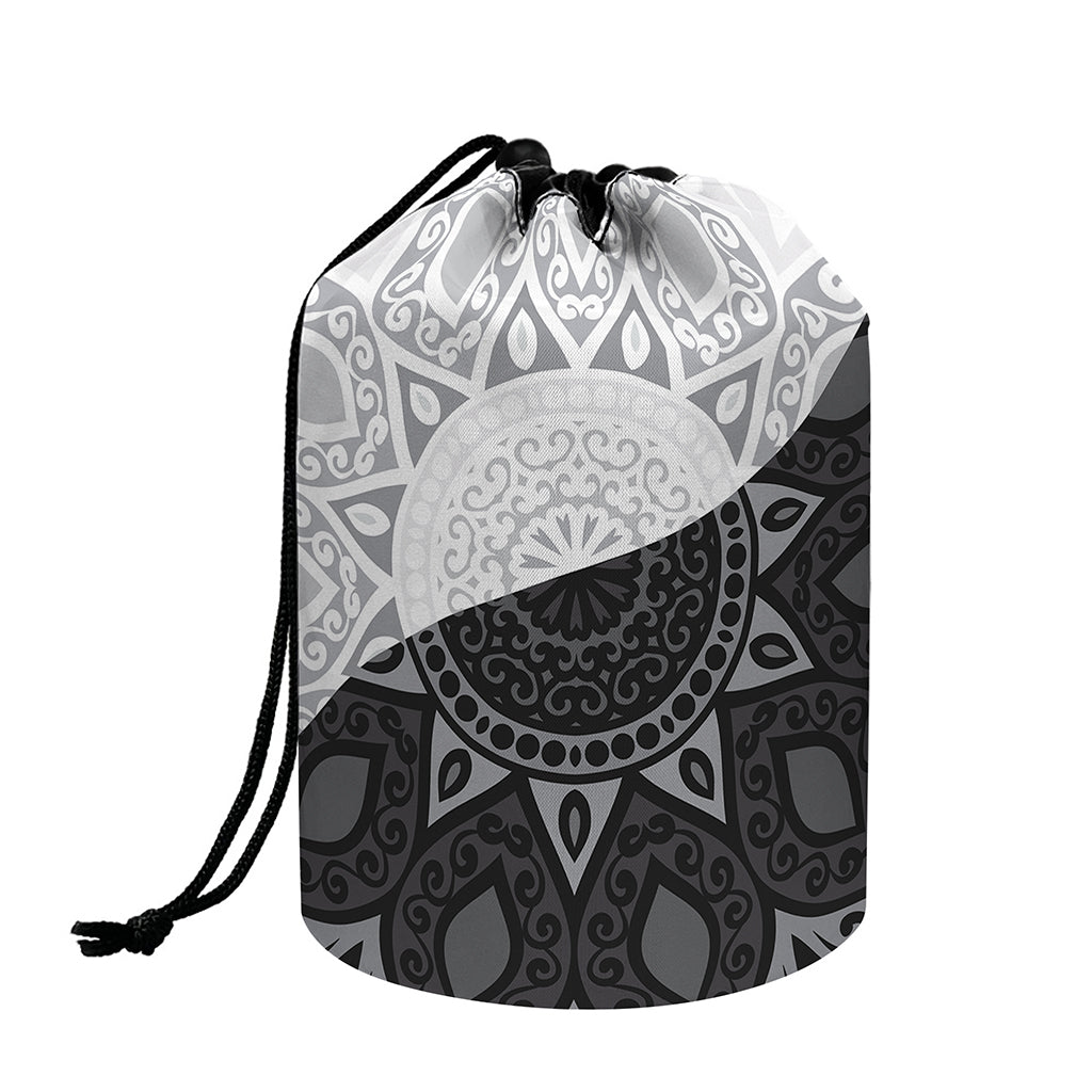 Black And White Yin Yang Mandala Print Drawstring Makeup Bag