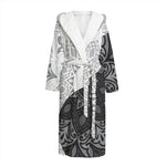 Black And White Yin Yang Mandala Print Hooded Bathrobe