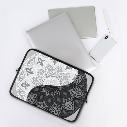 Black And White Yin Yang Mandala Print Laptop Sleeve