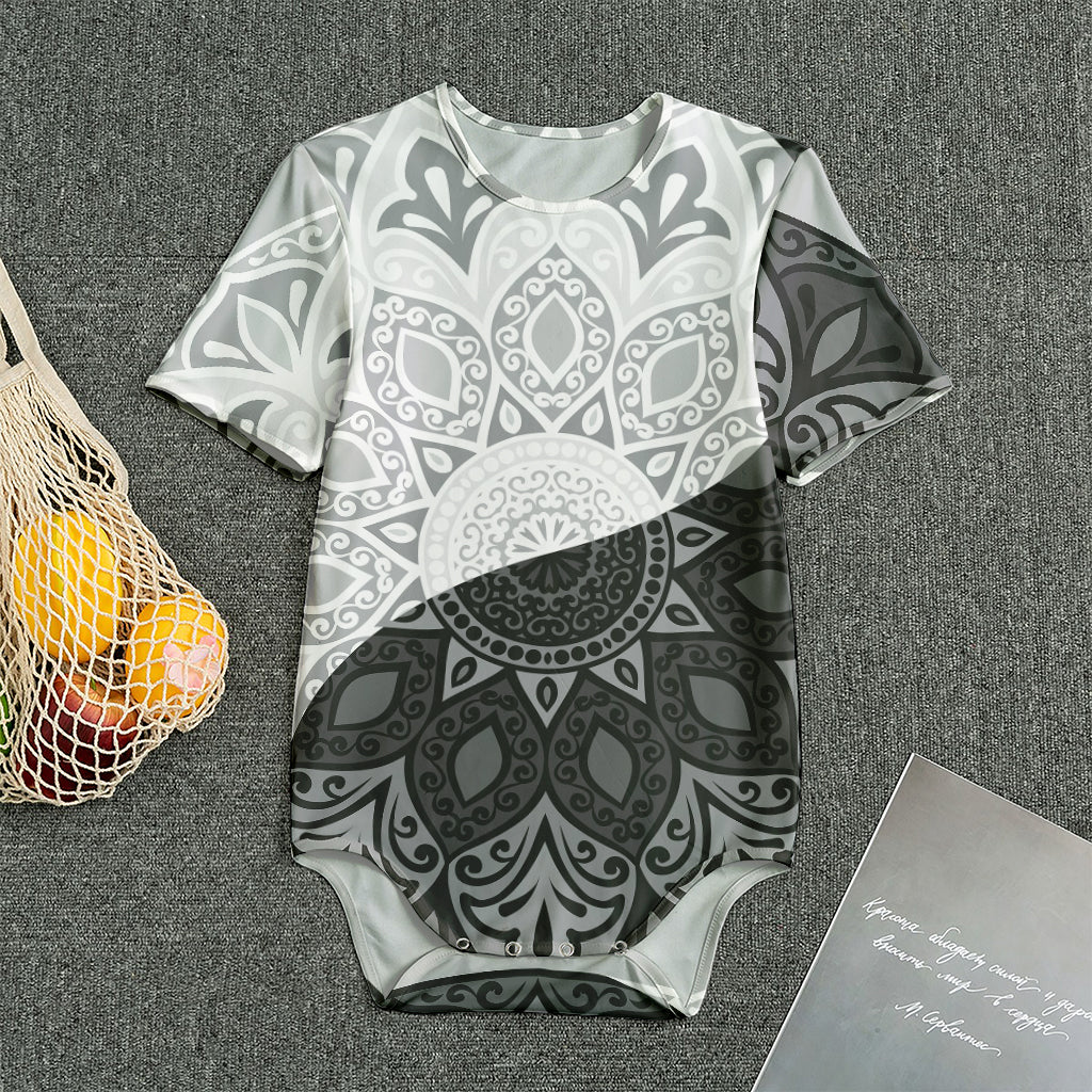 Black And White Yin Yang Mandala Print Men's Bodysuit