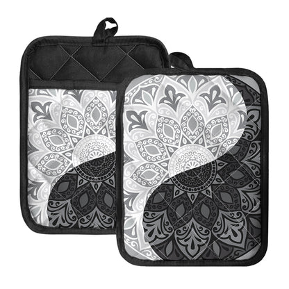 Black And White Yin Yang Mandala Print Pot Holders With Pocket