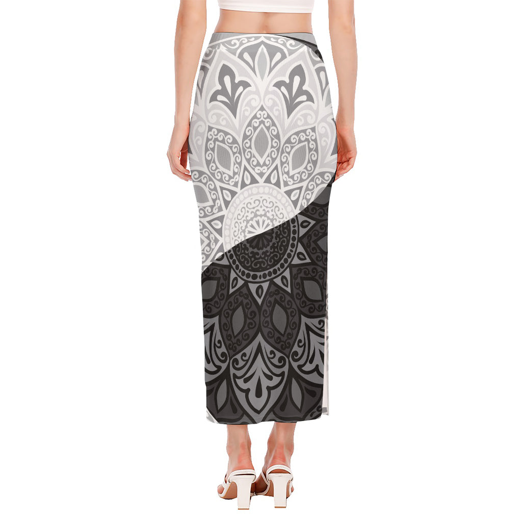Black And White Yin Yang Mandala Print Side Slit Maxi Skirt
