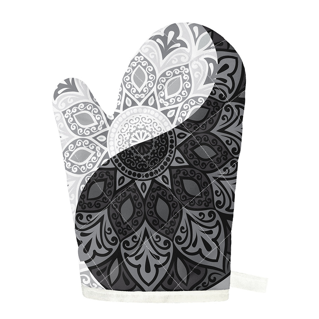 Black And White Yin Yang Mandala Print Single Oven Mitt