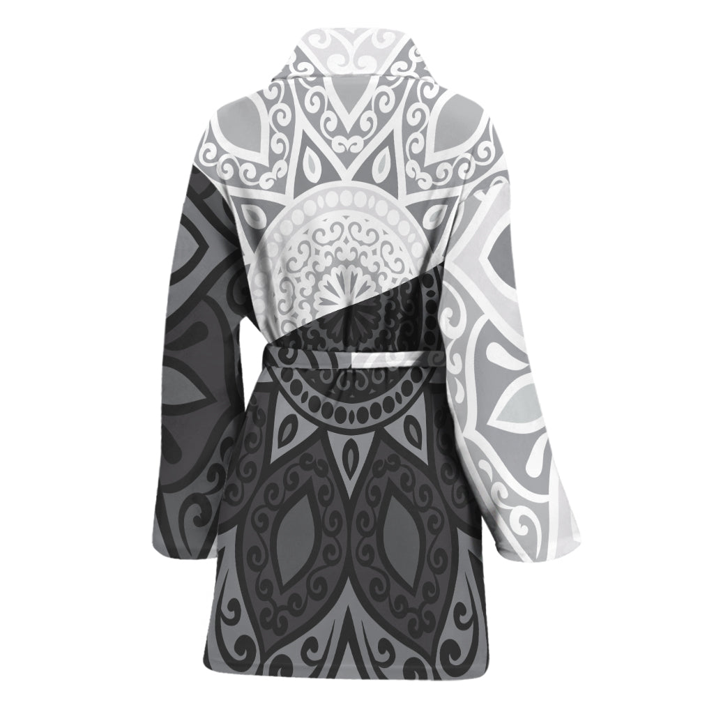 Black And White Yin Yang Mandala Print Women's Bathrobe