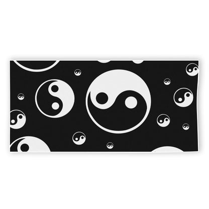 Black And White Yin Yang Pattern Print Beach Towel